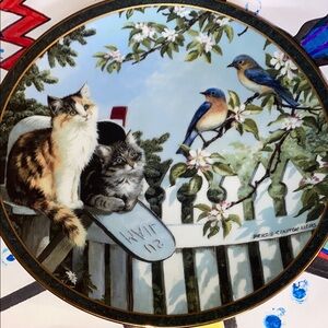 Wild Wings Nosy Neighbors Plate